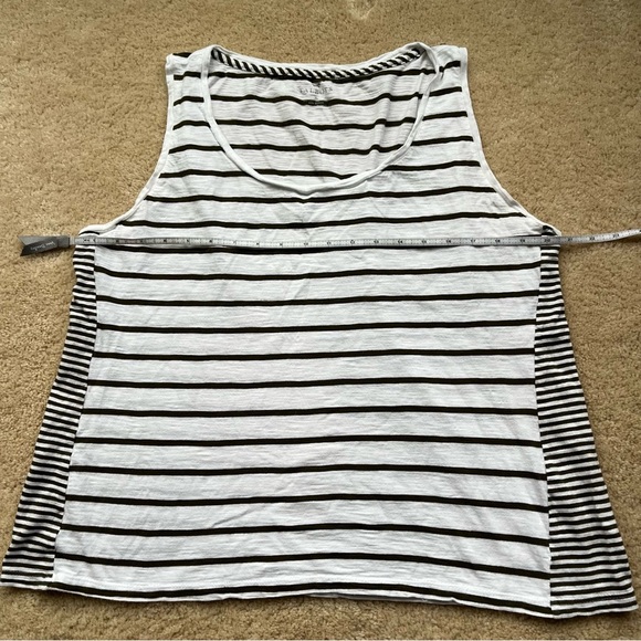 Talbots Women’s White Striped Tank Top - Size XL - VGUC - Cotton/Modal - Picture 5 of 6